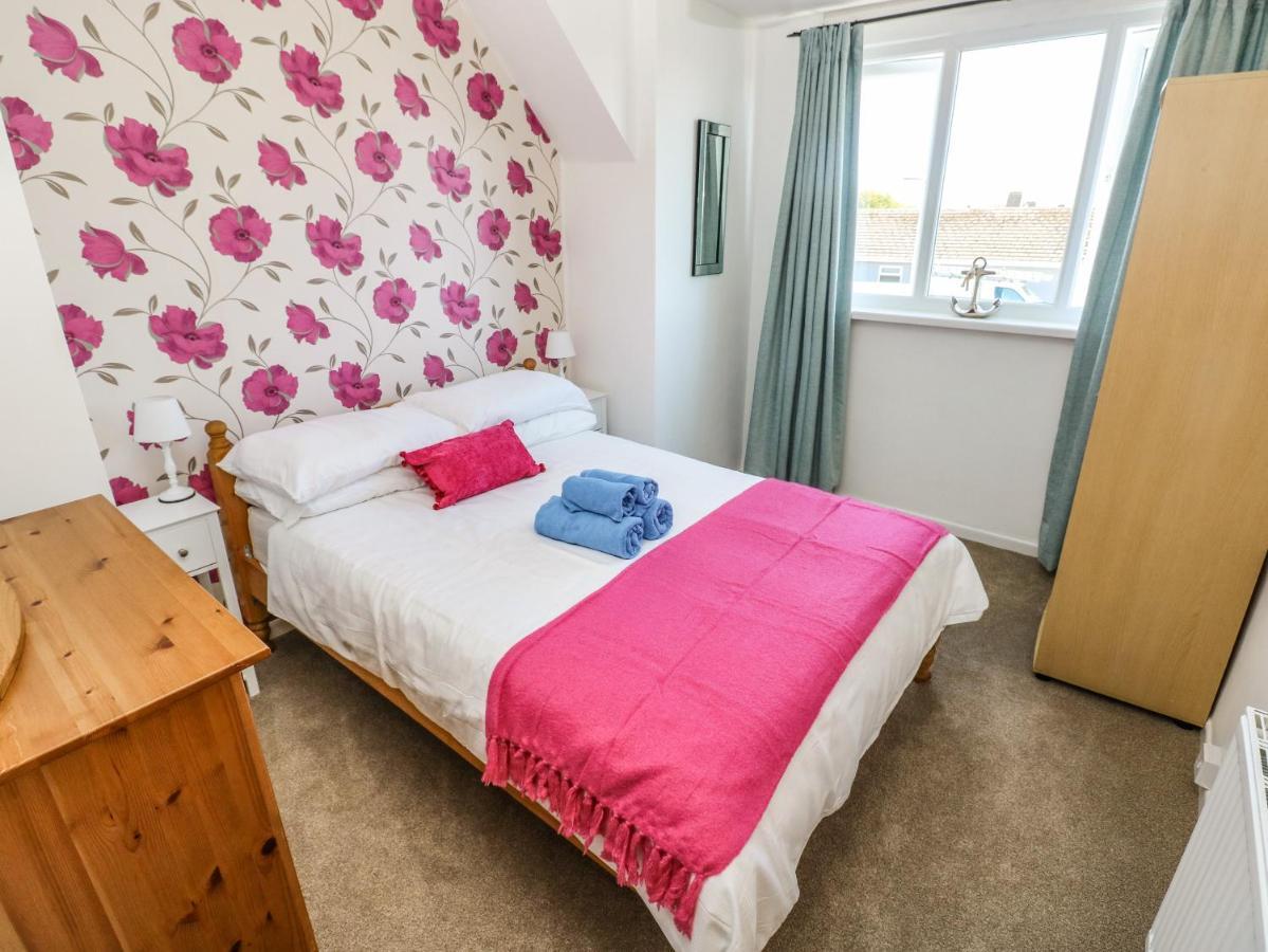 53 St Brides View Villa Haverfordwest Exterior foto